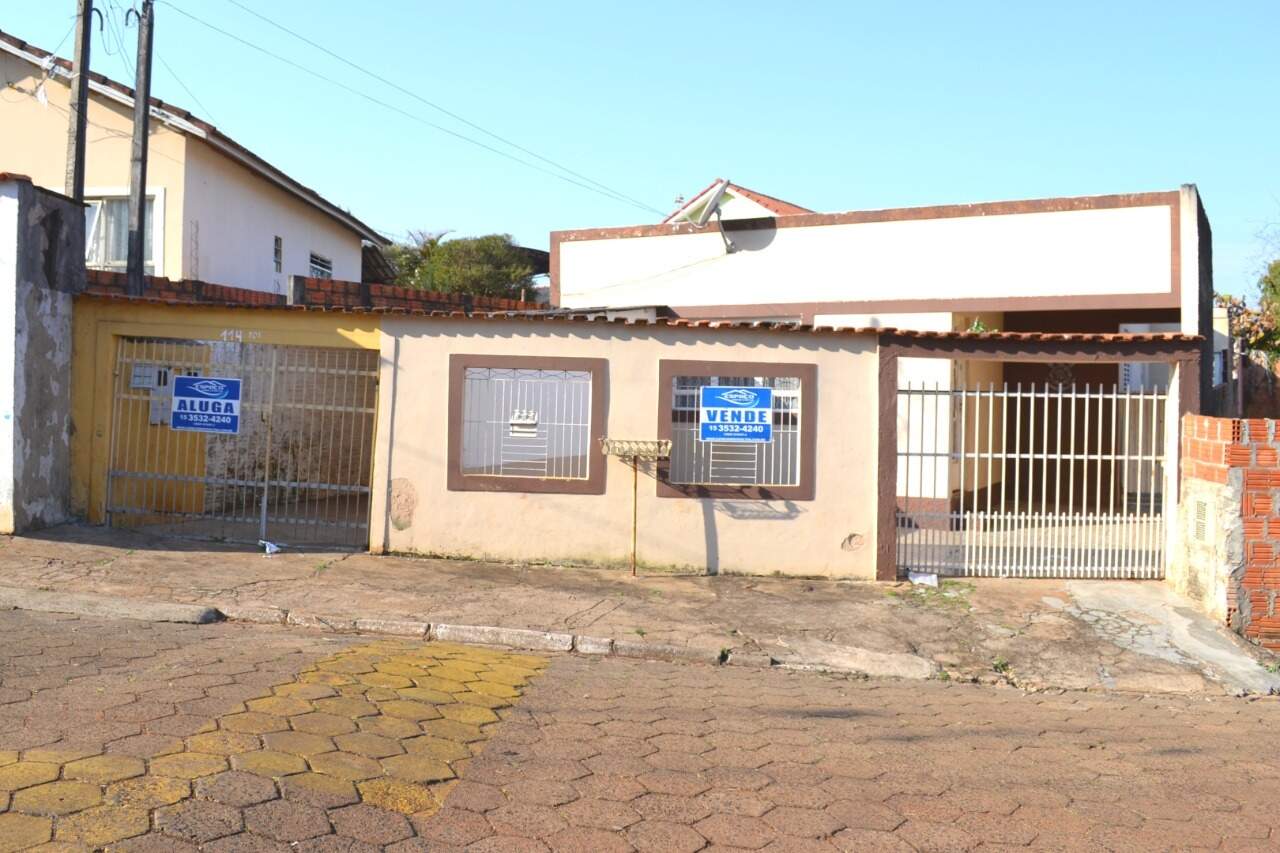 Casa à venda no Cruzeiro: 