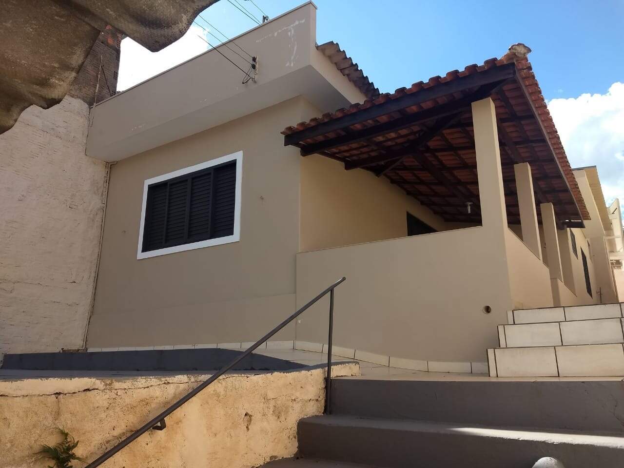 Casa à venda no Ginásio: 