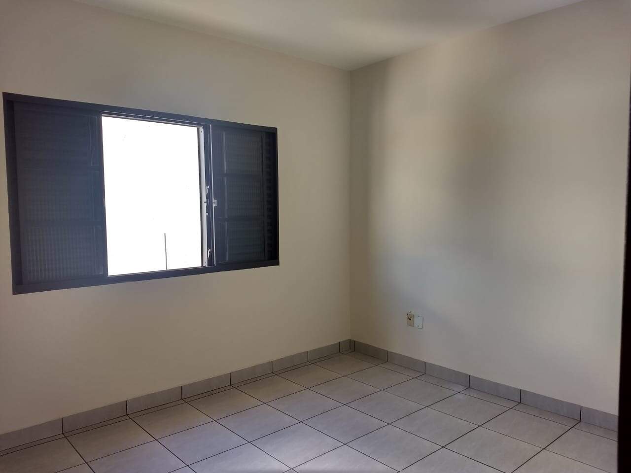Casa à venda no Ginásio: 