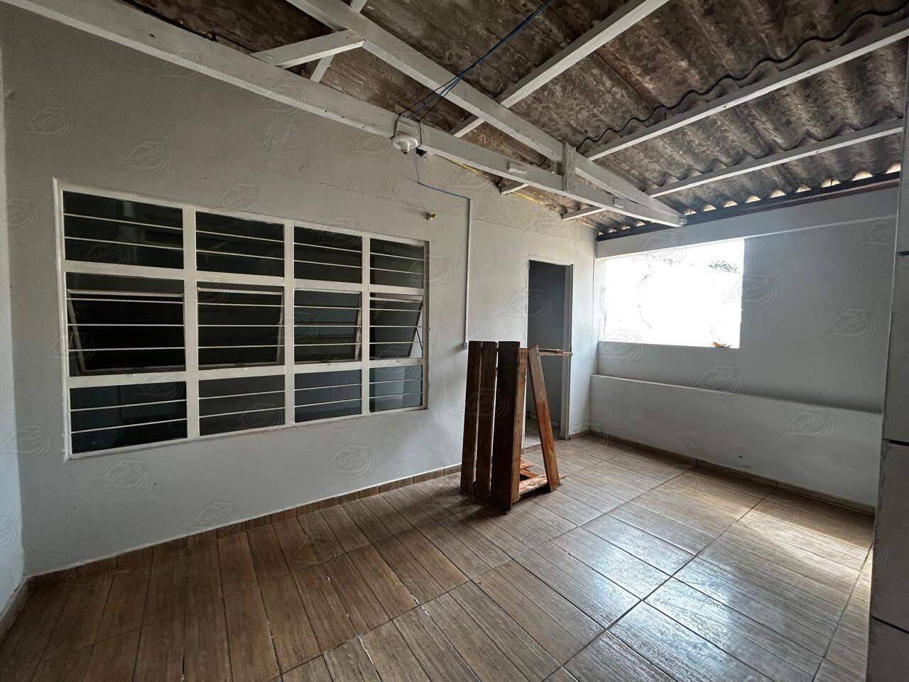 Casa à venda no Jardim Regina: 