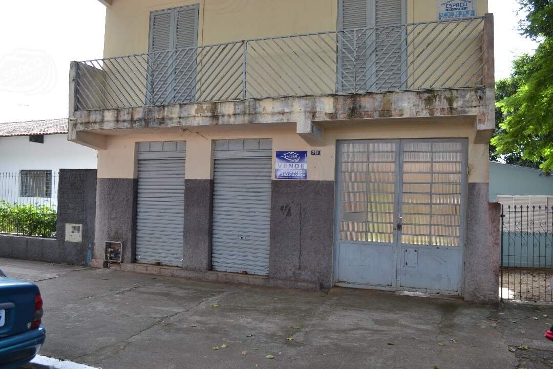 Sobrado à venda no Centro: 