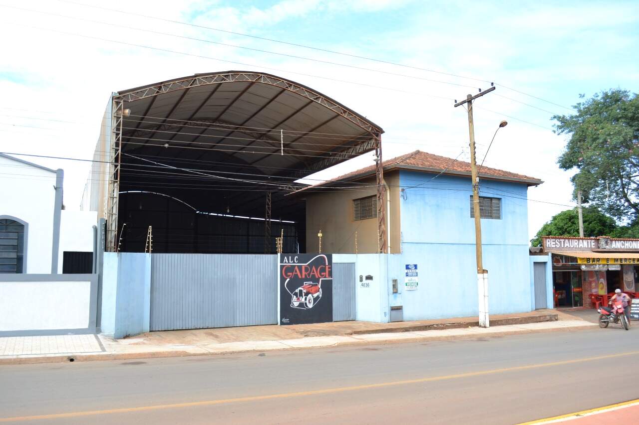 Barracão à venda no Jardim Pauliceia: 