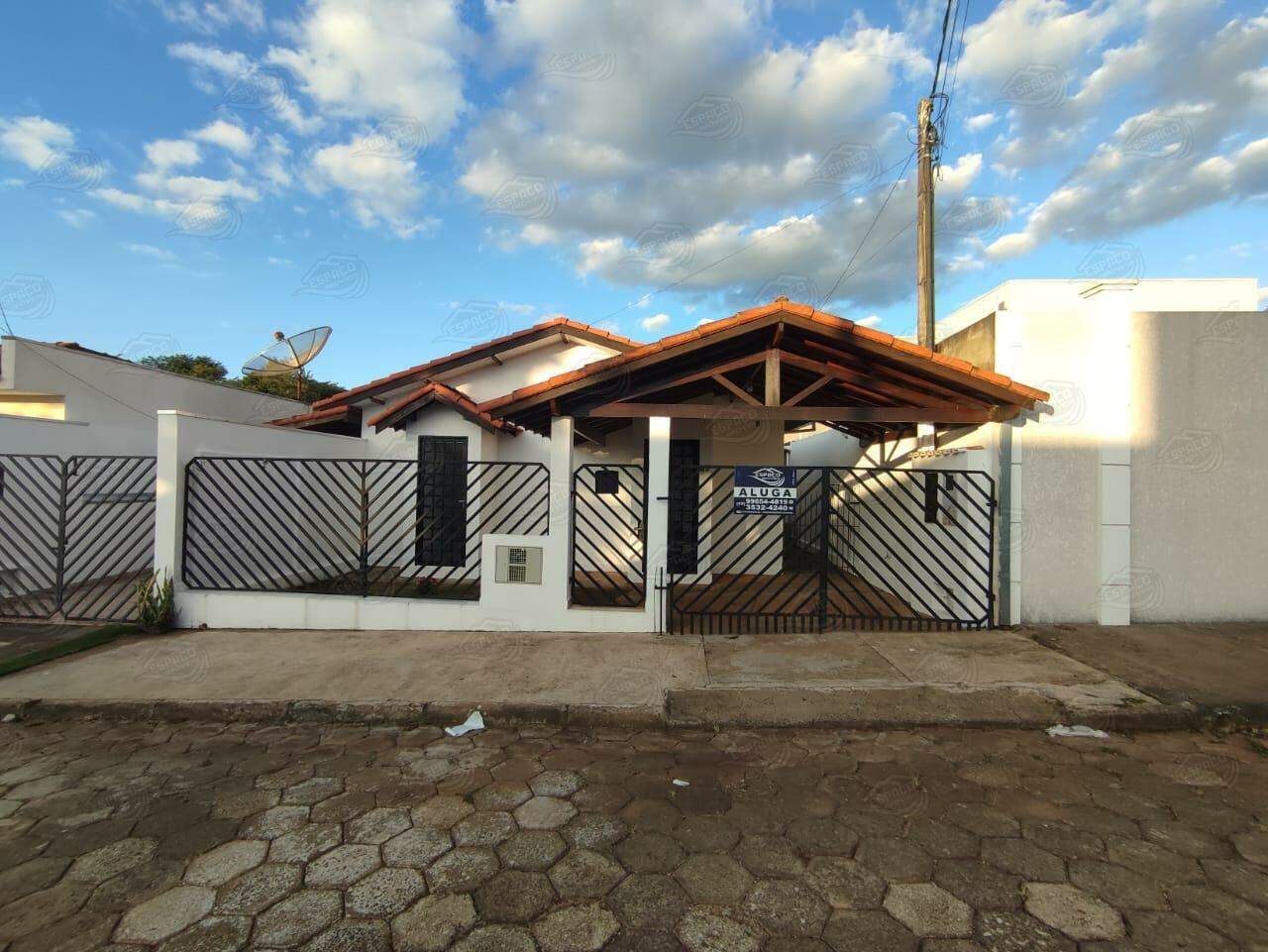Casa para aluguel no Parque das Nações: 