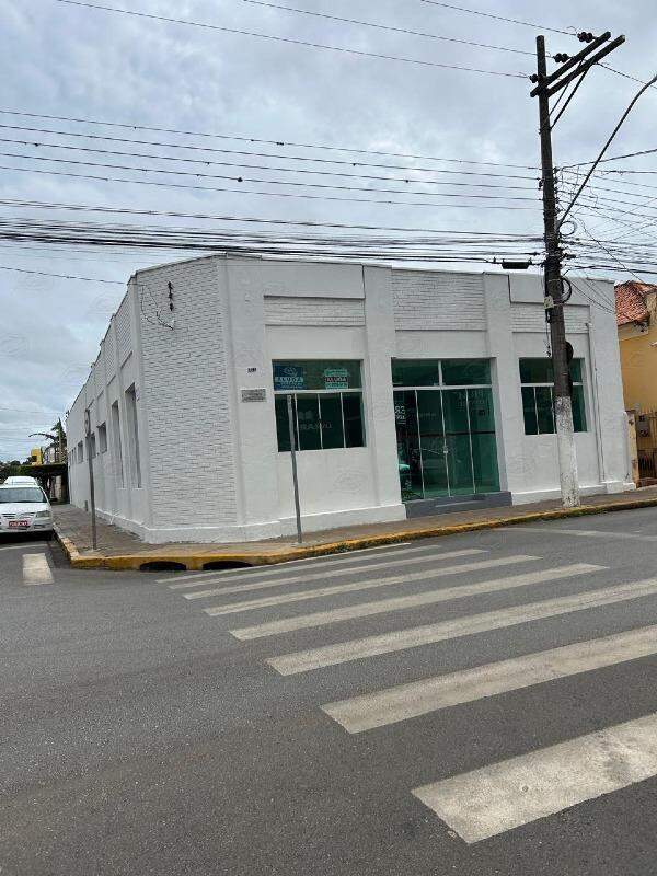 Ponto para aluguel no Centro: 