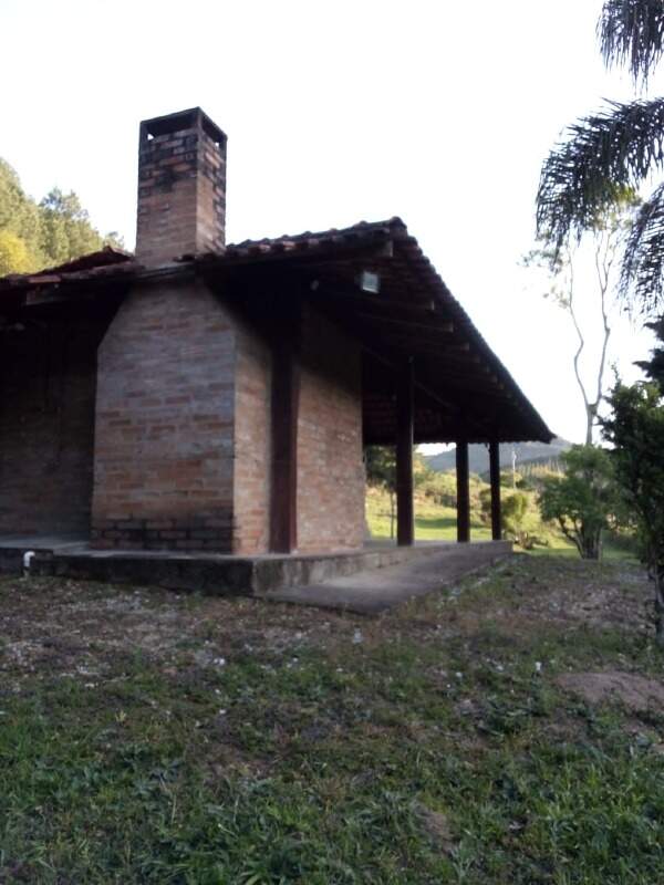 Fazenda à venda no Barra do Chapéu: 