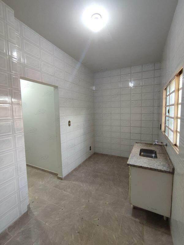 Sala para aluguel no Centro: 