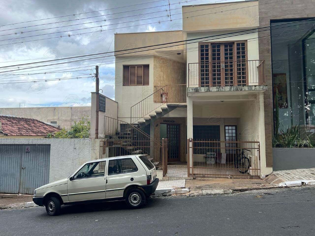 Casa para aluguel no Centro: 