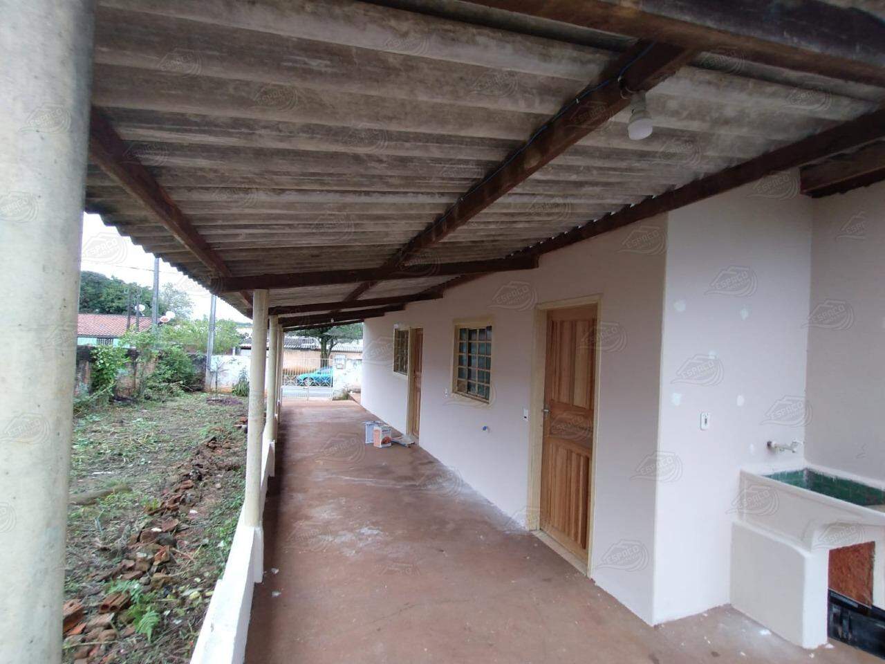 Casa para aluguel no Santa Terezinha: 