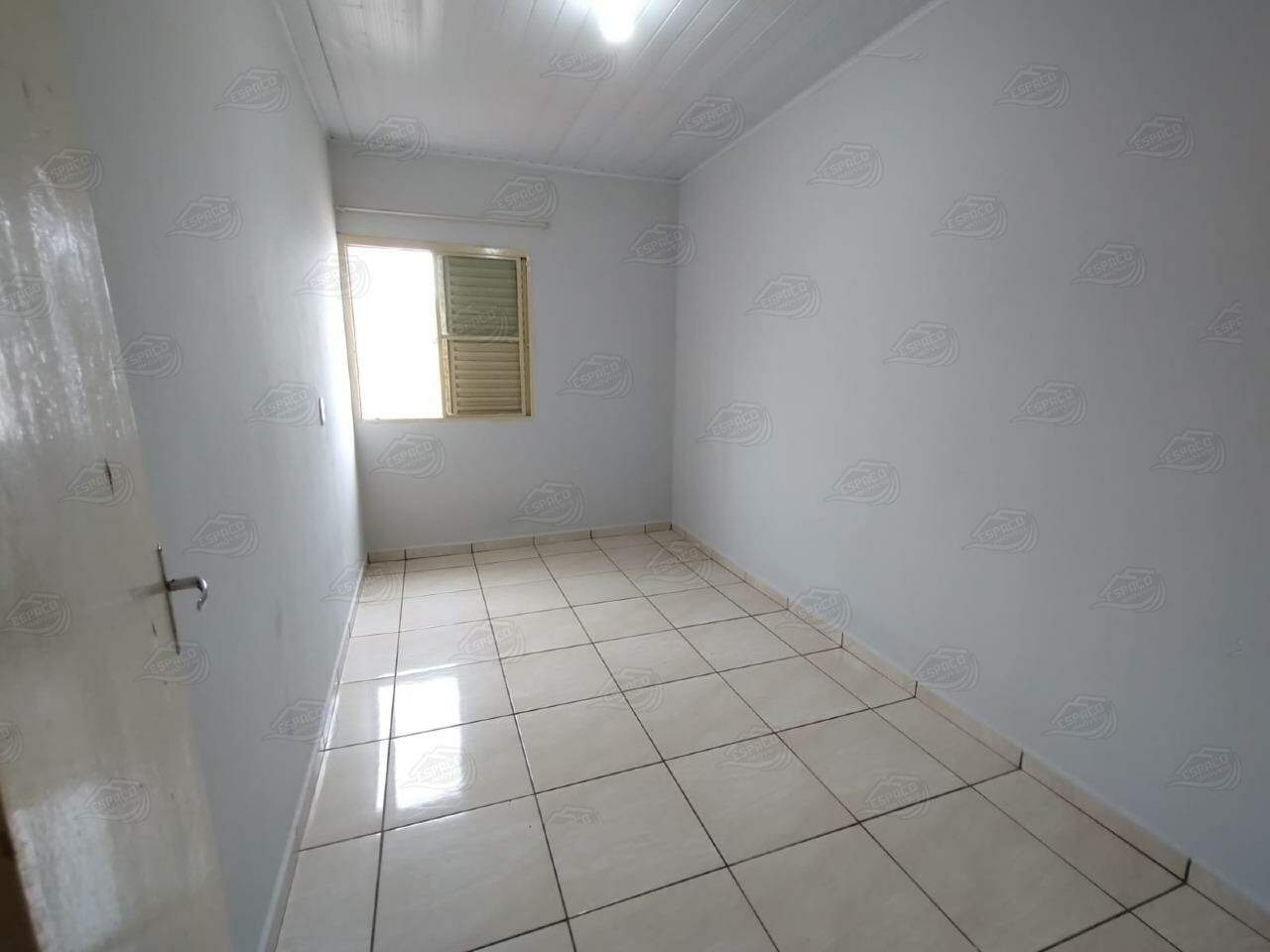 Casa para aluguel no Santa Terezinha: 
