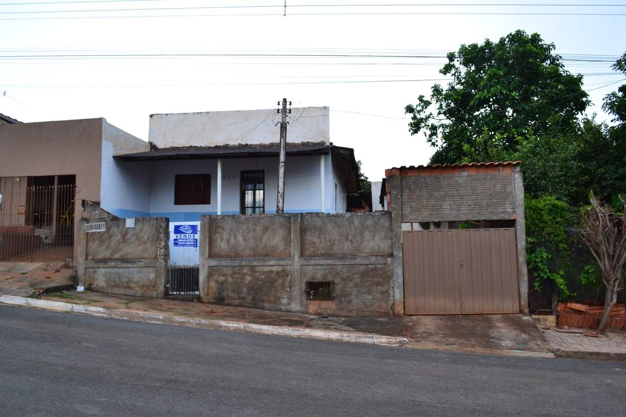 Casa à venda no Jardim Sinhá: 