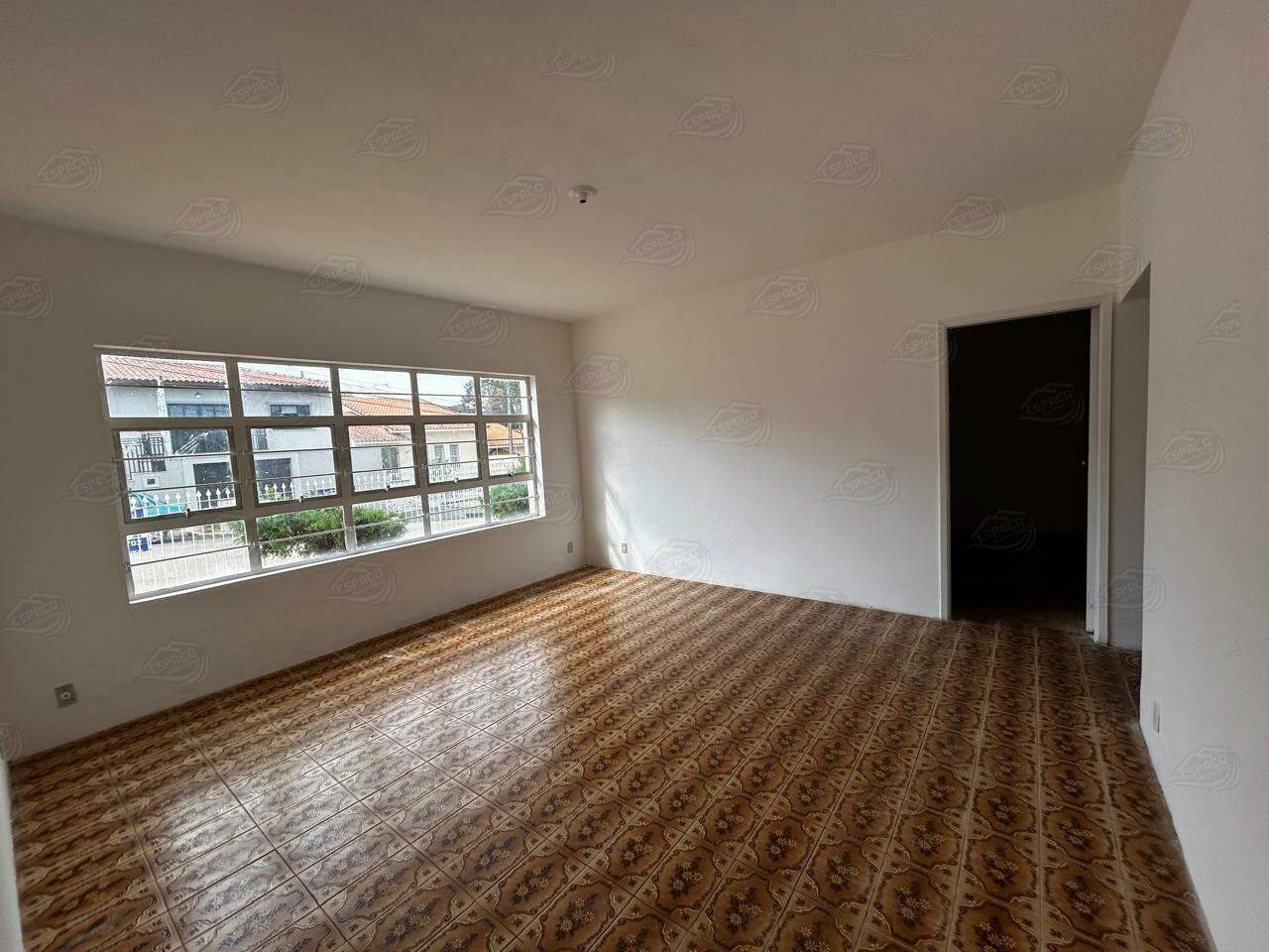 Casa para aluguel no Ginásio: 