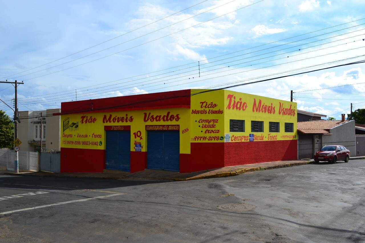 Barracão à venda no Centro: 