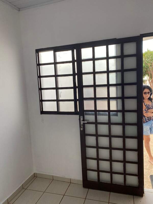 Casa para aluguel no Tonico Adolfo: 