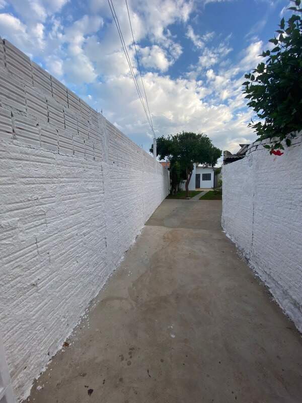 Casa para aluguel no Tonico Adolfo: 