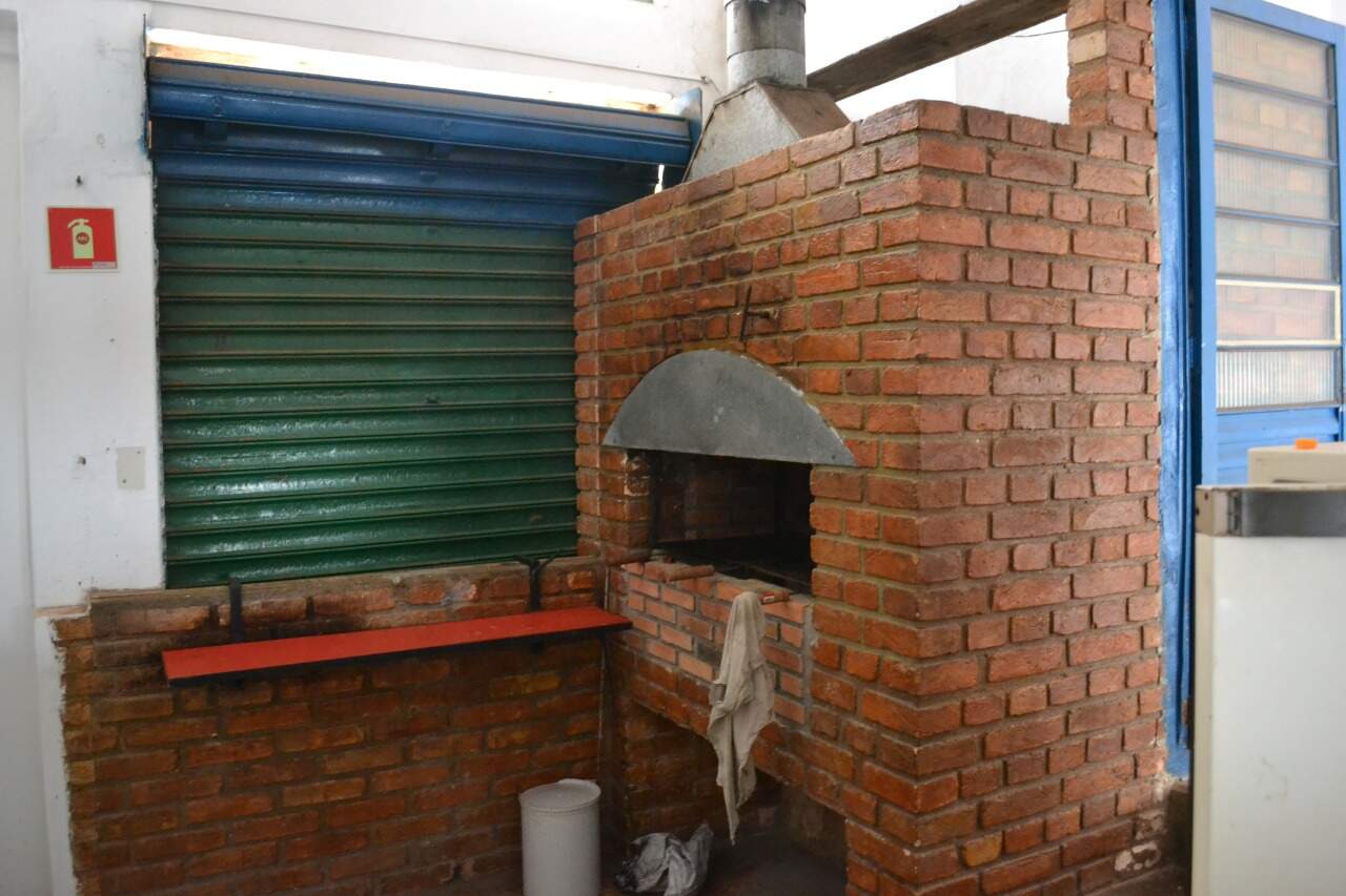 Salão à venda no Centro: 