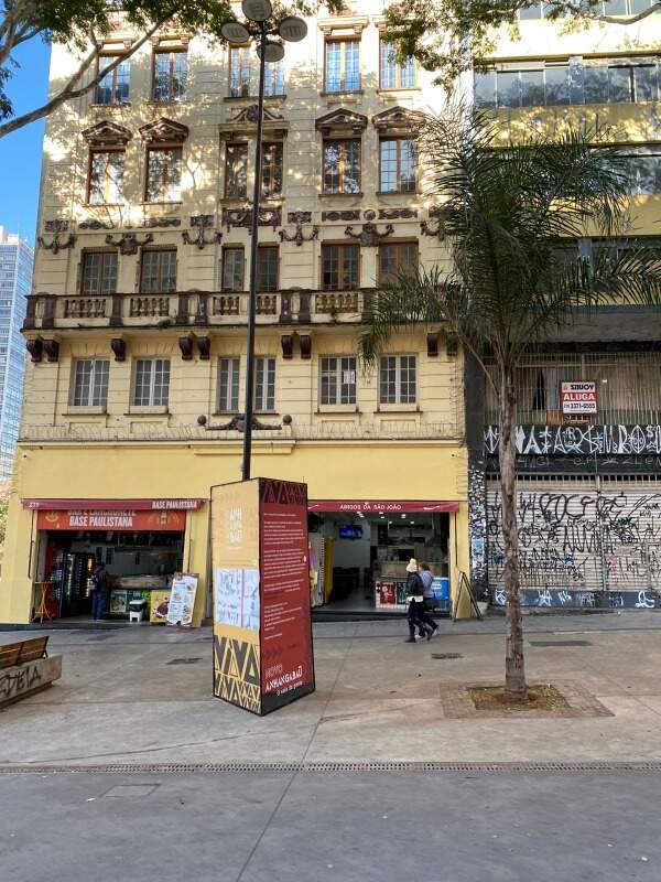 Sala à venda no CENTRO: 