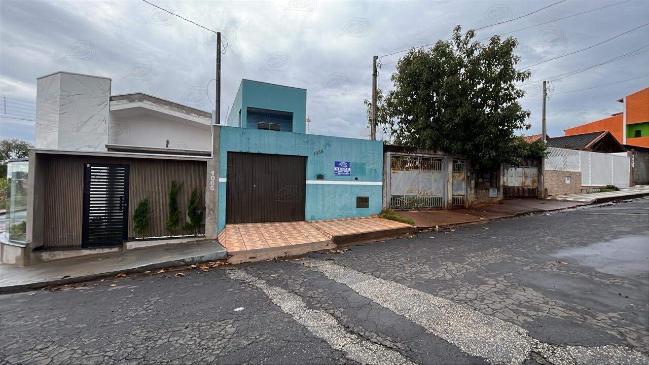 Casa à venda no Jardim Regina: 