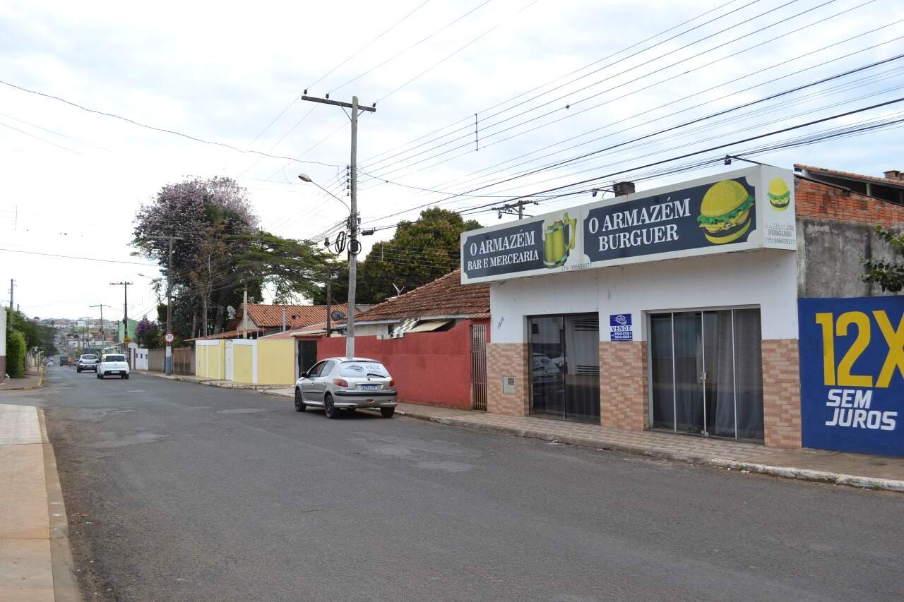 Sala à venda no Santa Terezinha: 
