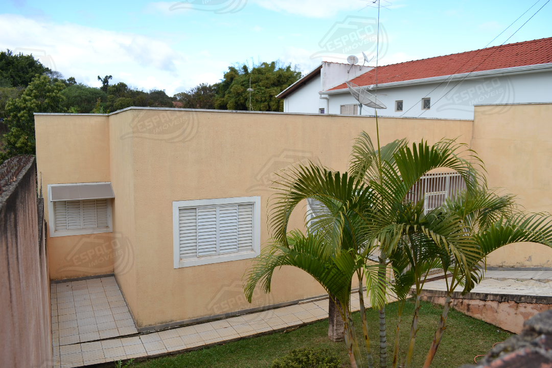 Casa à venda no Centro: 