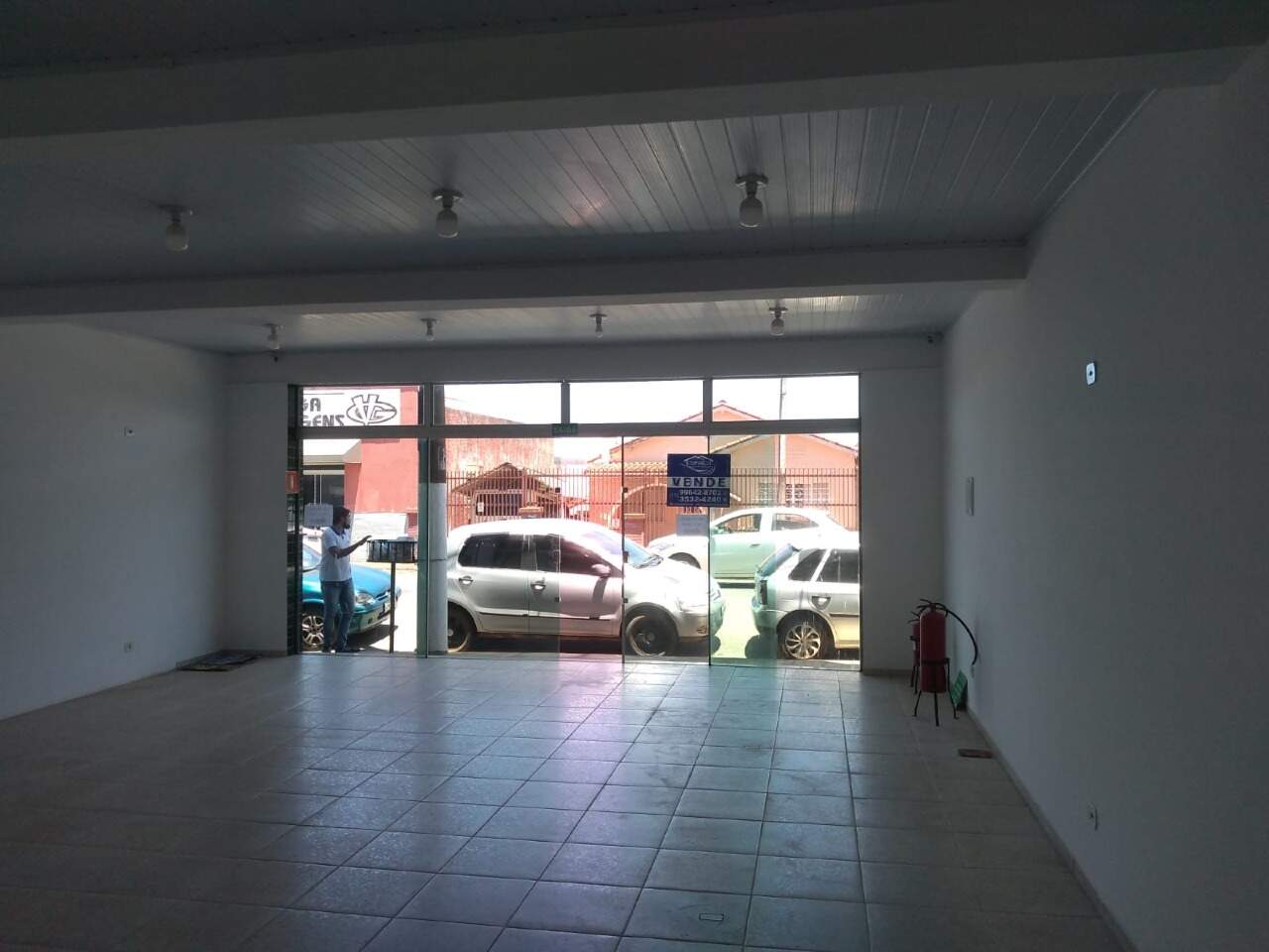 Ponto para aluguel no Centro: 