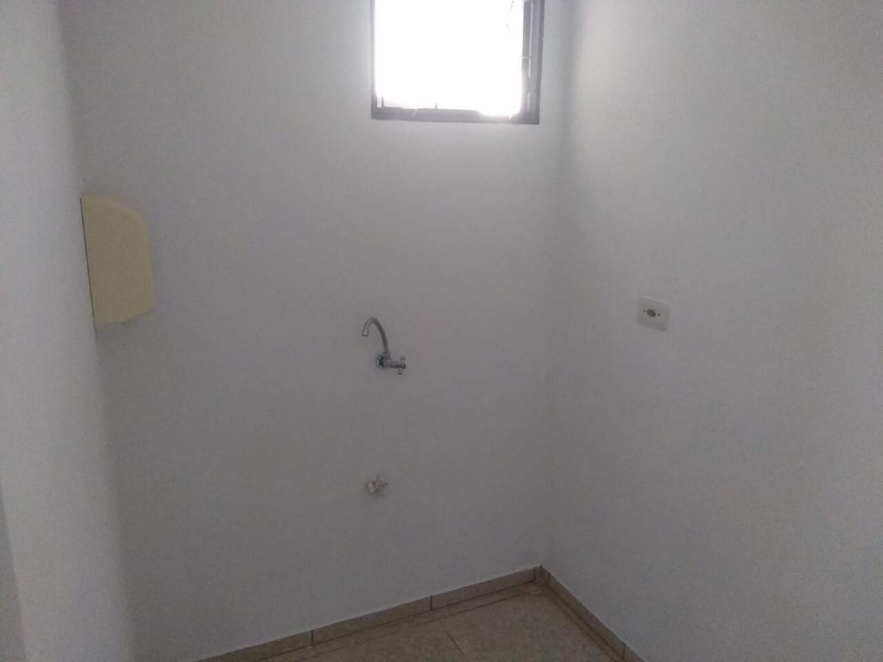 Ponto para aluguel no Centro: 