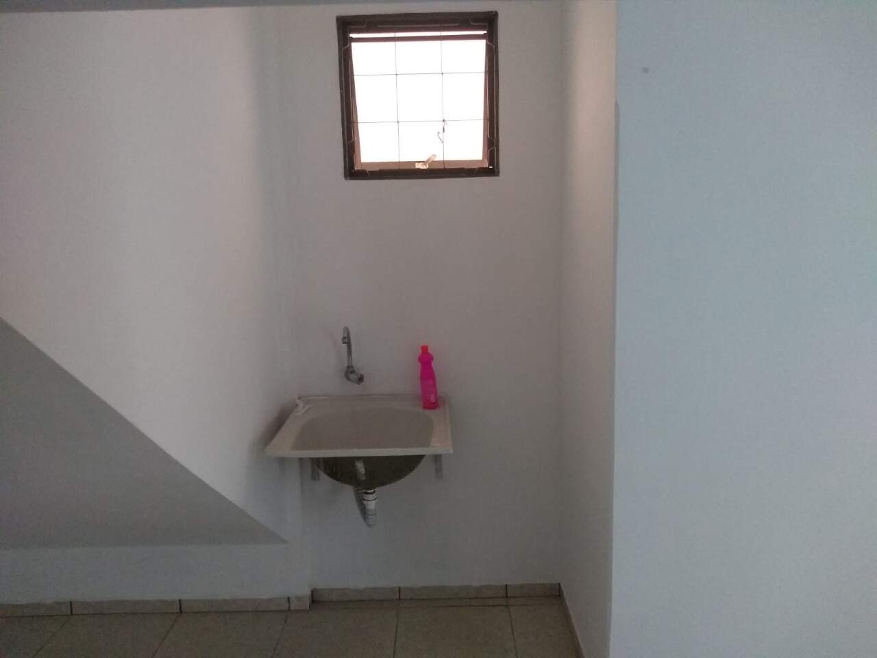 Ponto para aluguel no Centro: 