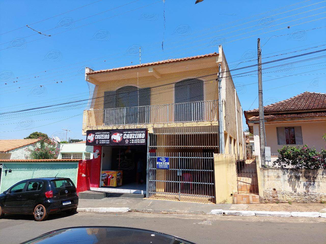 Sobrado à venda no Cruzeiro: 
