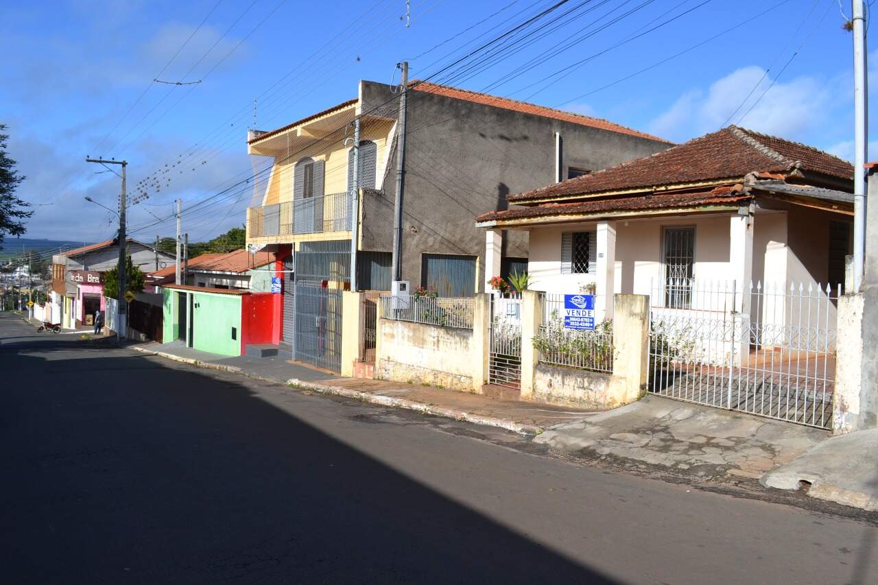 Sobrado à venda no Cruzeiro: 