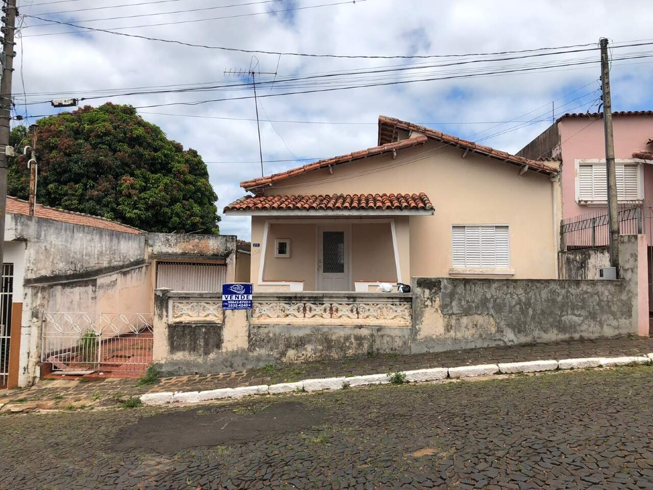 Casa à venda no Centro: 
