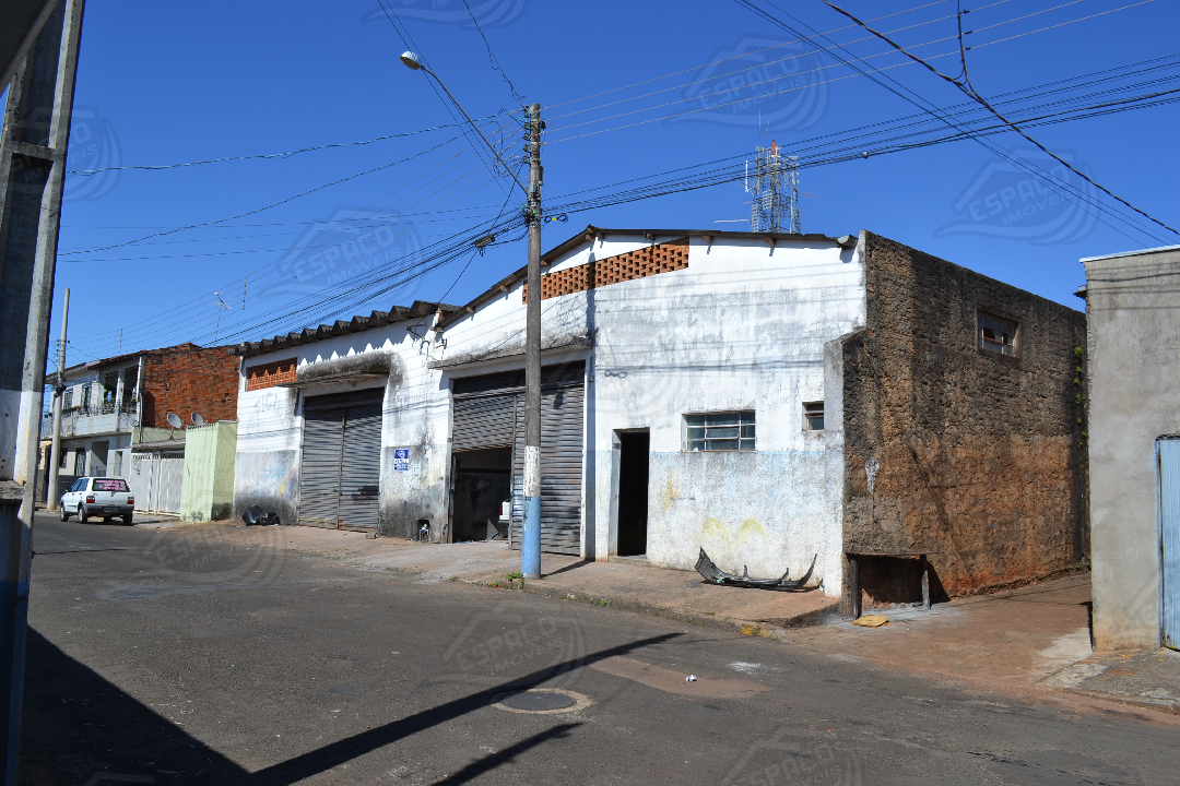 Barracão à venda no Vila Osório: 