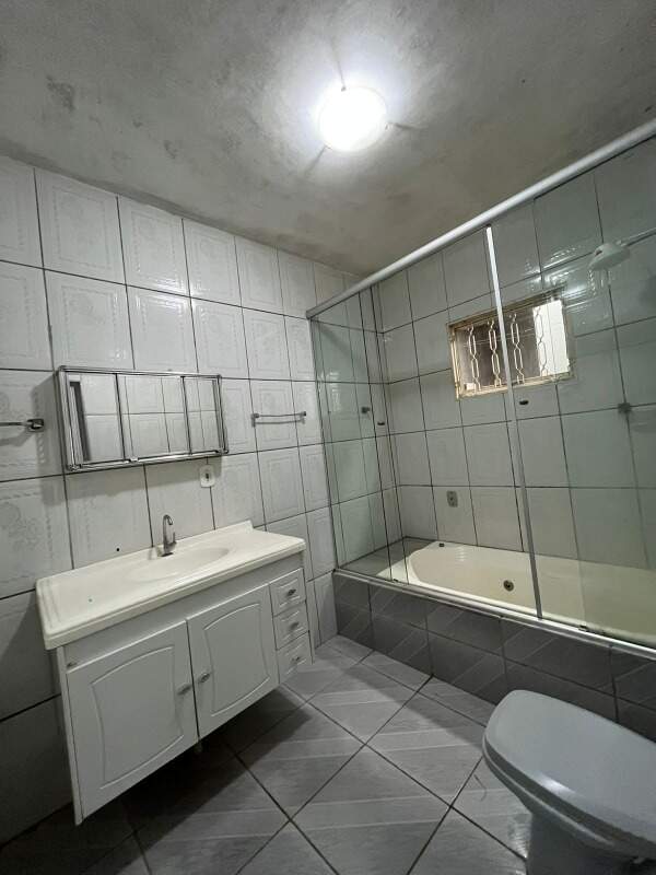 Casa à venda no Centro: 