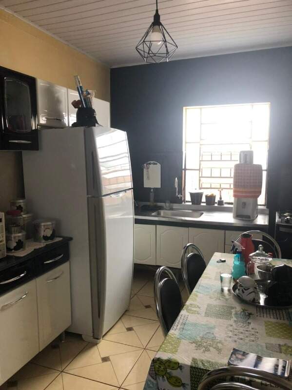 Casa à venda no Centro: 