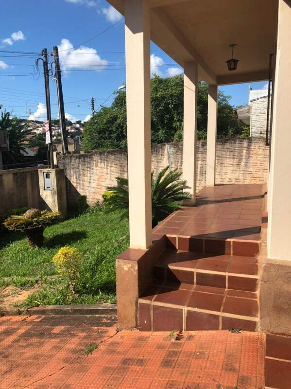 Casa à venda no Centro: 