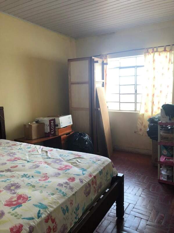 Casa à venda no Centro: 