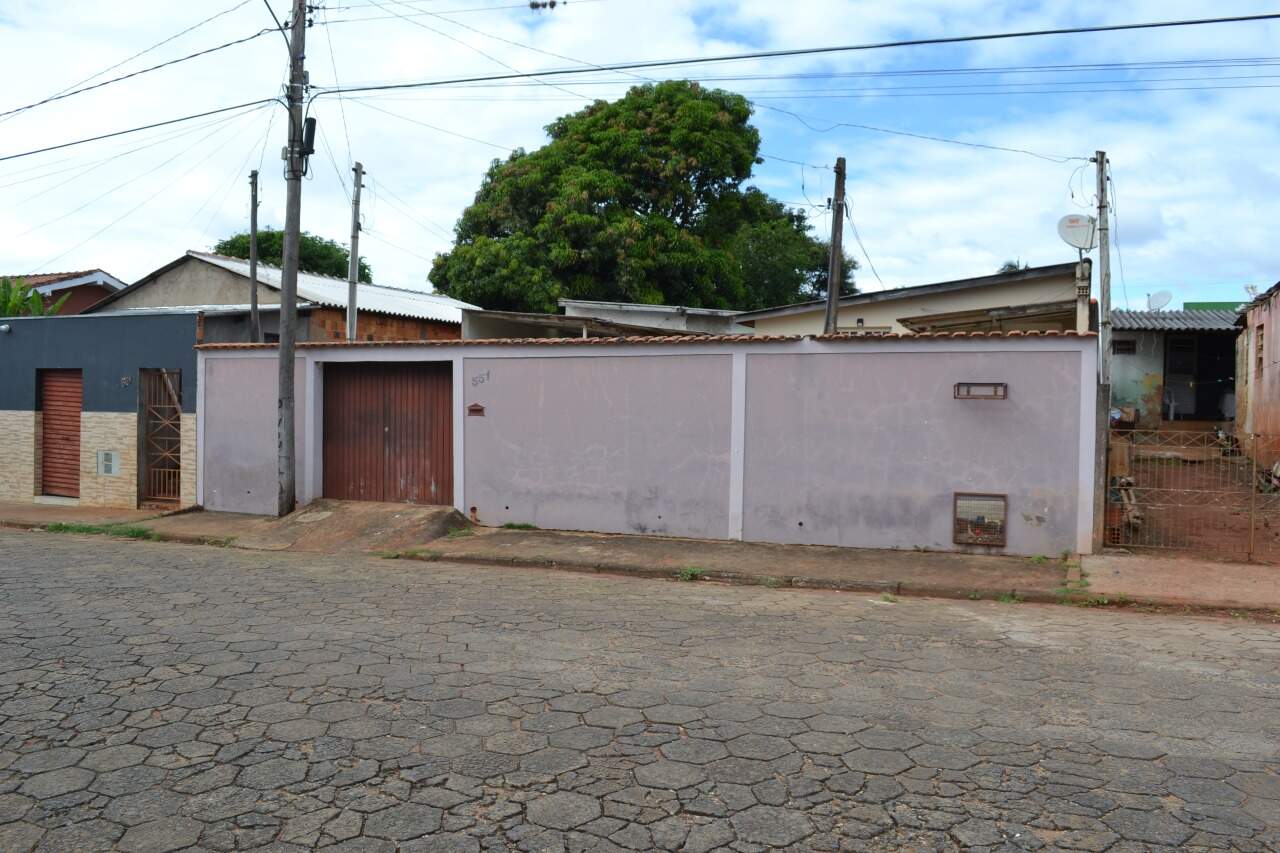 Casa à venda no Santa Terezinha: 