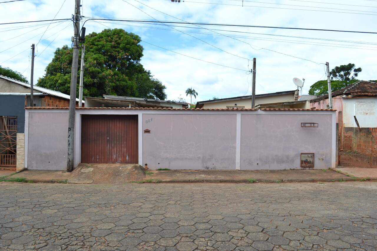 Casa à venda no Santa Terezinha: 