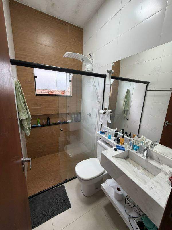 Casa à venda no Condomínio Alto dos Pinheiros: 