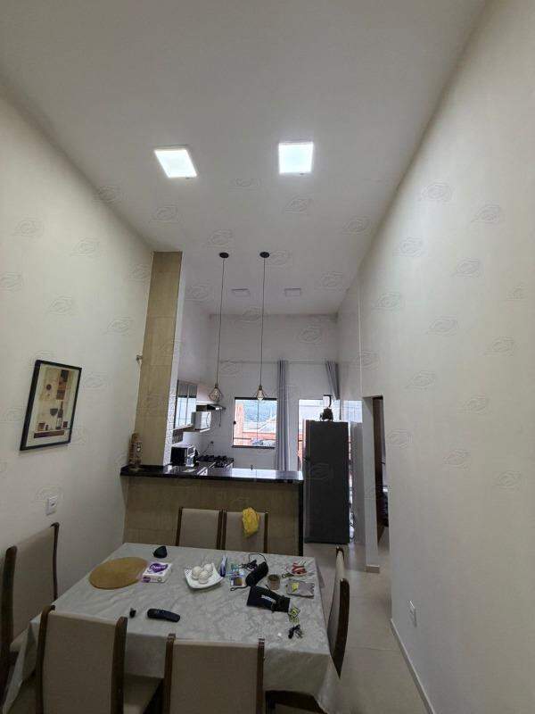 Casa à venda no Condomínio Alto dos Pinheiros: 