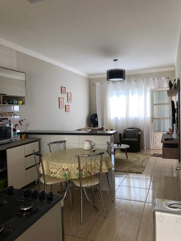 Casa à venda no Condomínio Alto dos Pinheiros: 