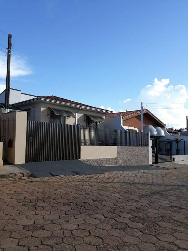 Casa à venda no JARDIM ESPANHA : 