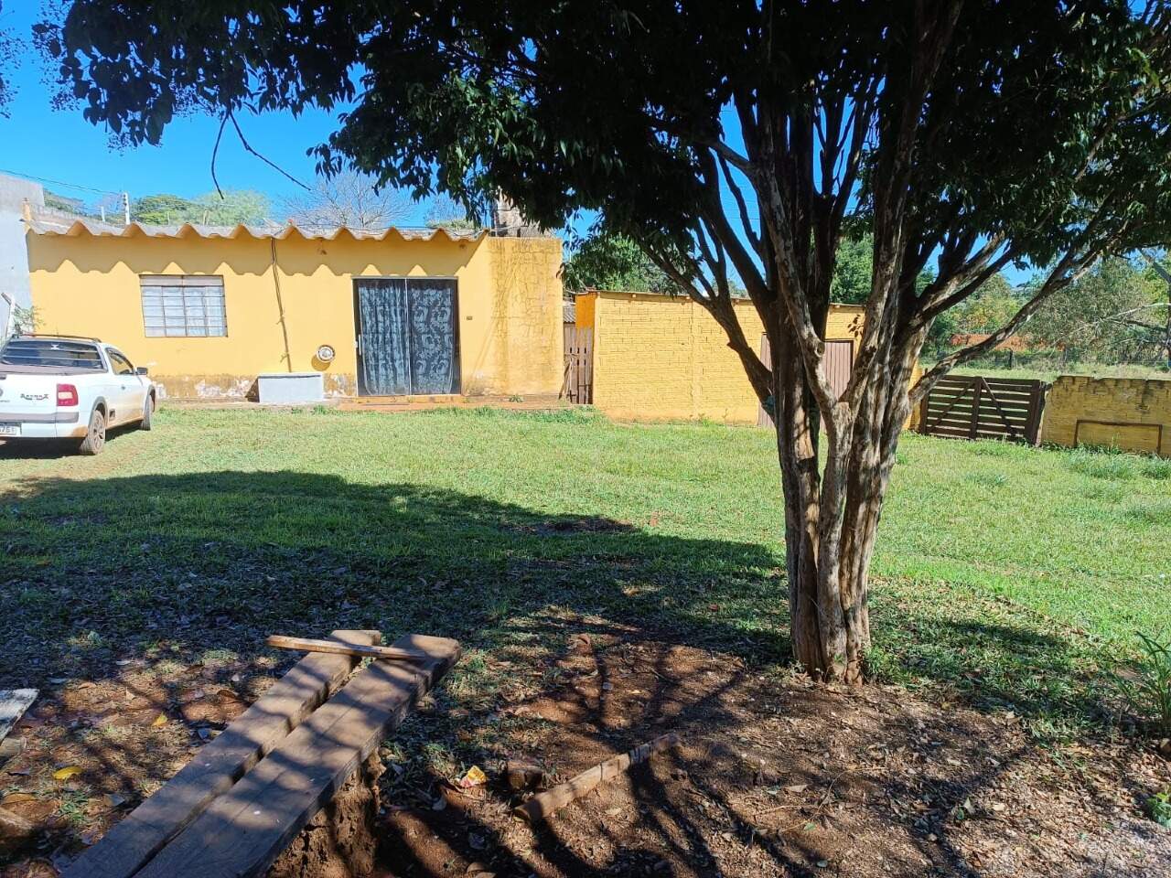 Chácara à venda no Jardim Comodoro: 