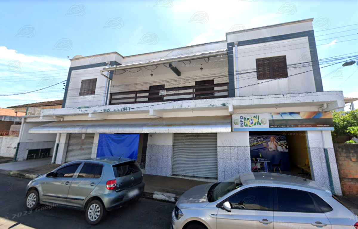Prédio à venda no Centro: 
