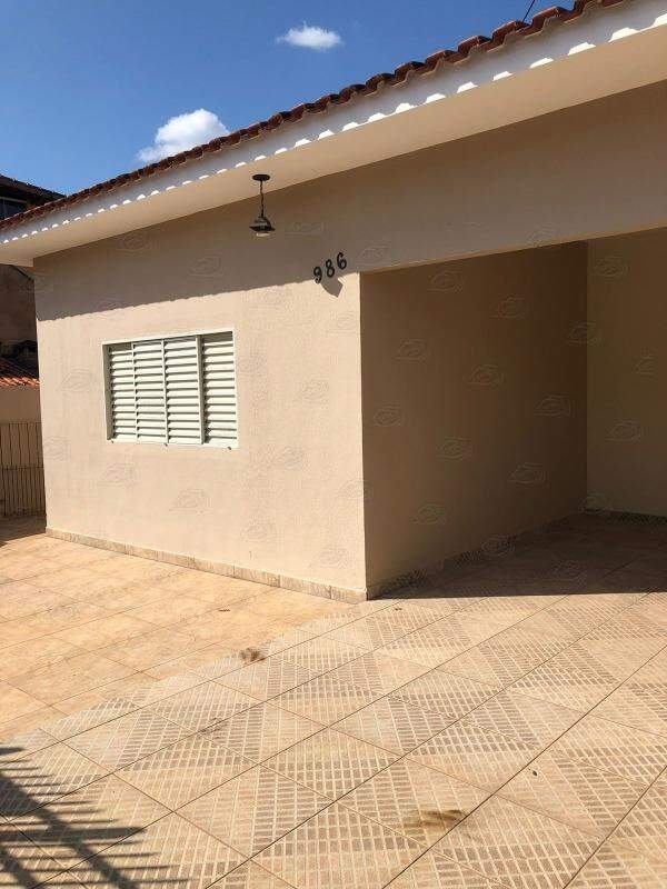 Casa à venda no Jardim Regina: 