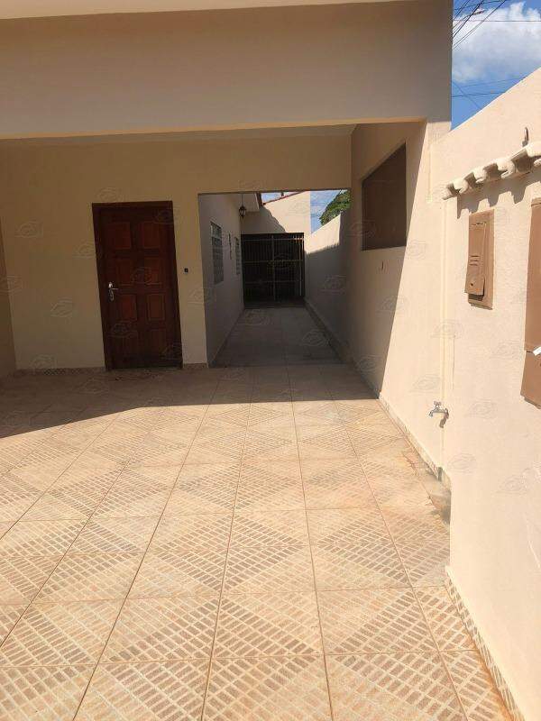 Casa à venda no Jardim Regina: 
