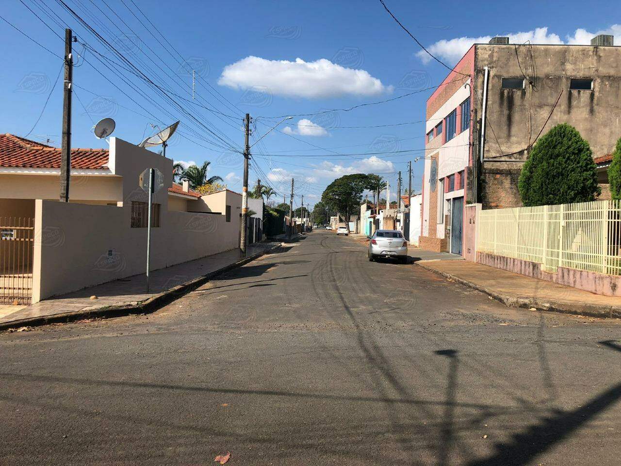 Casa à venda no Jardim Regina: 