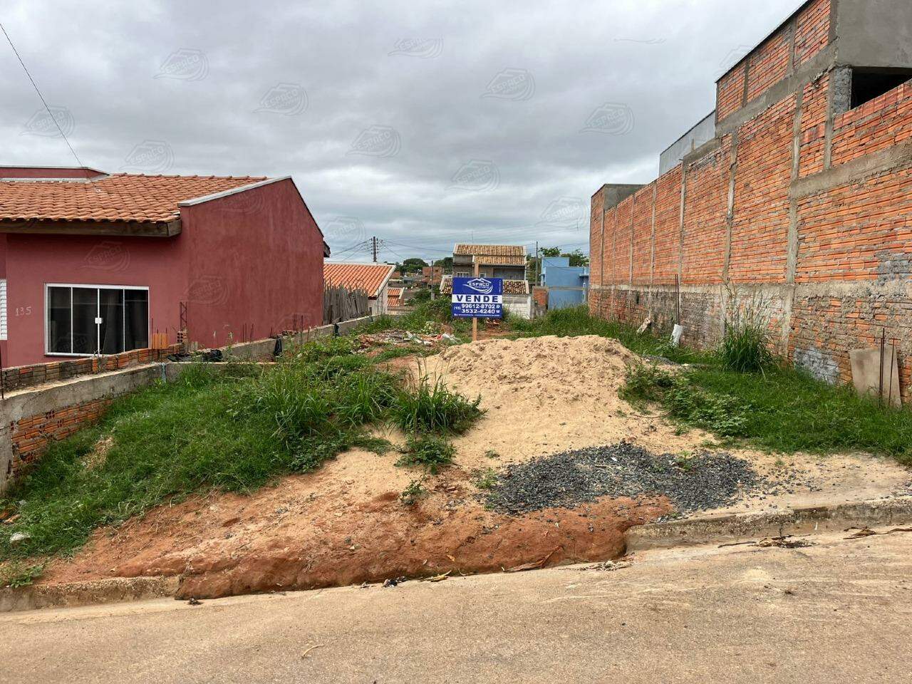Terreno à venda no Jardim São Paulo: 