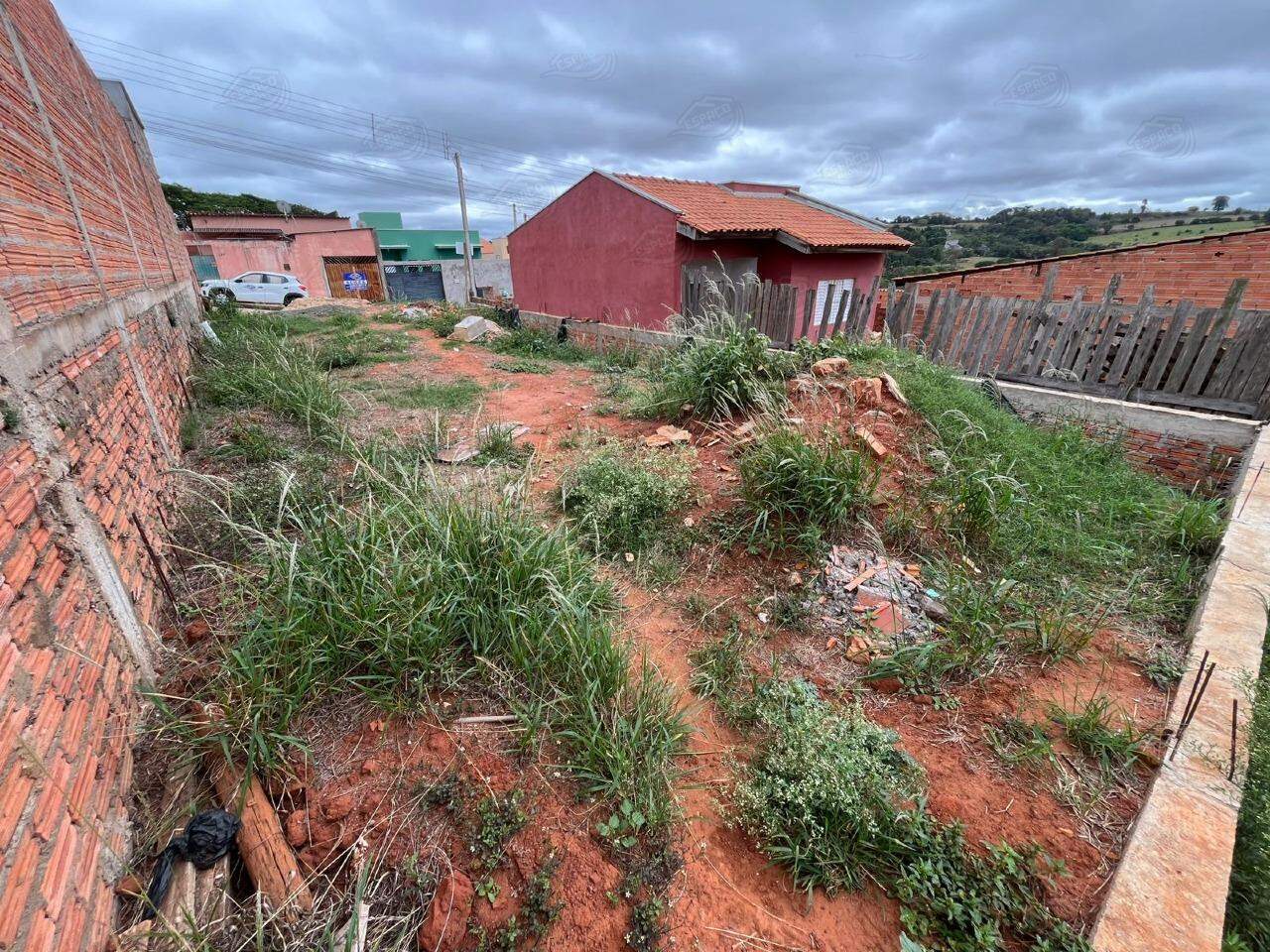 Terreno à venda no Jardim São Paulo: 