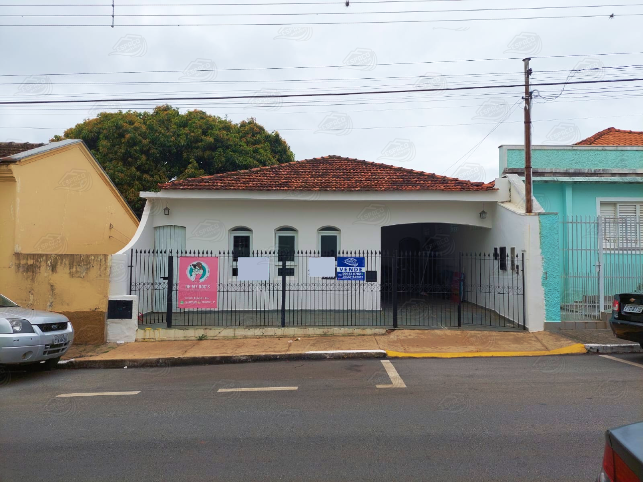 Casa à venda no Centro: 