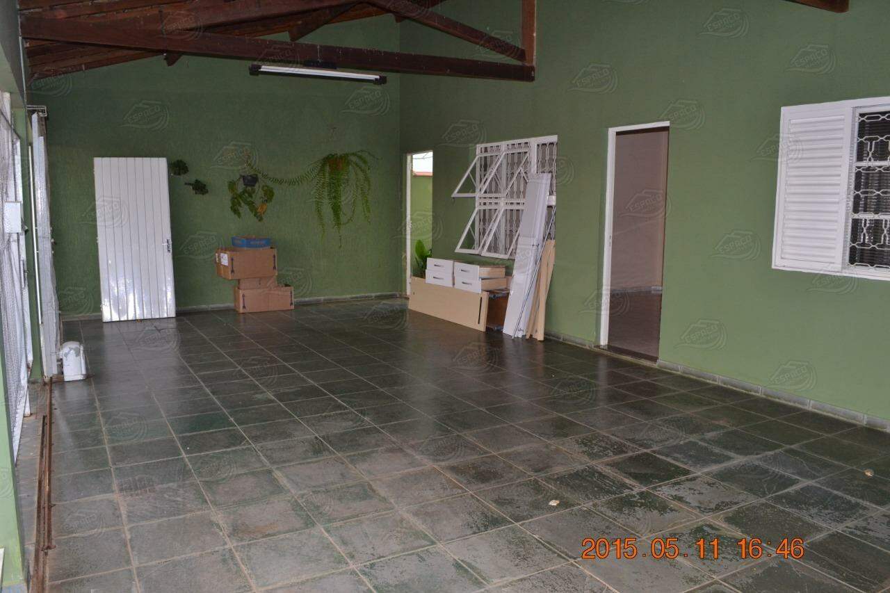 Casa à venda no Alem Linha: 