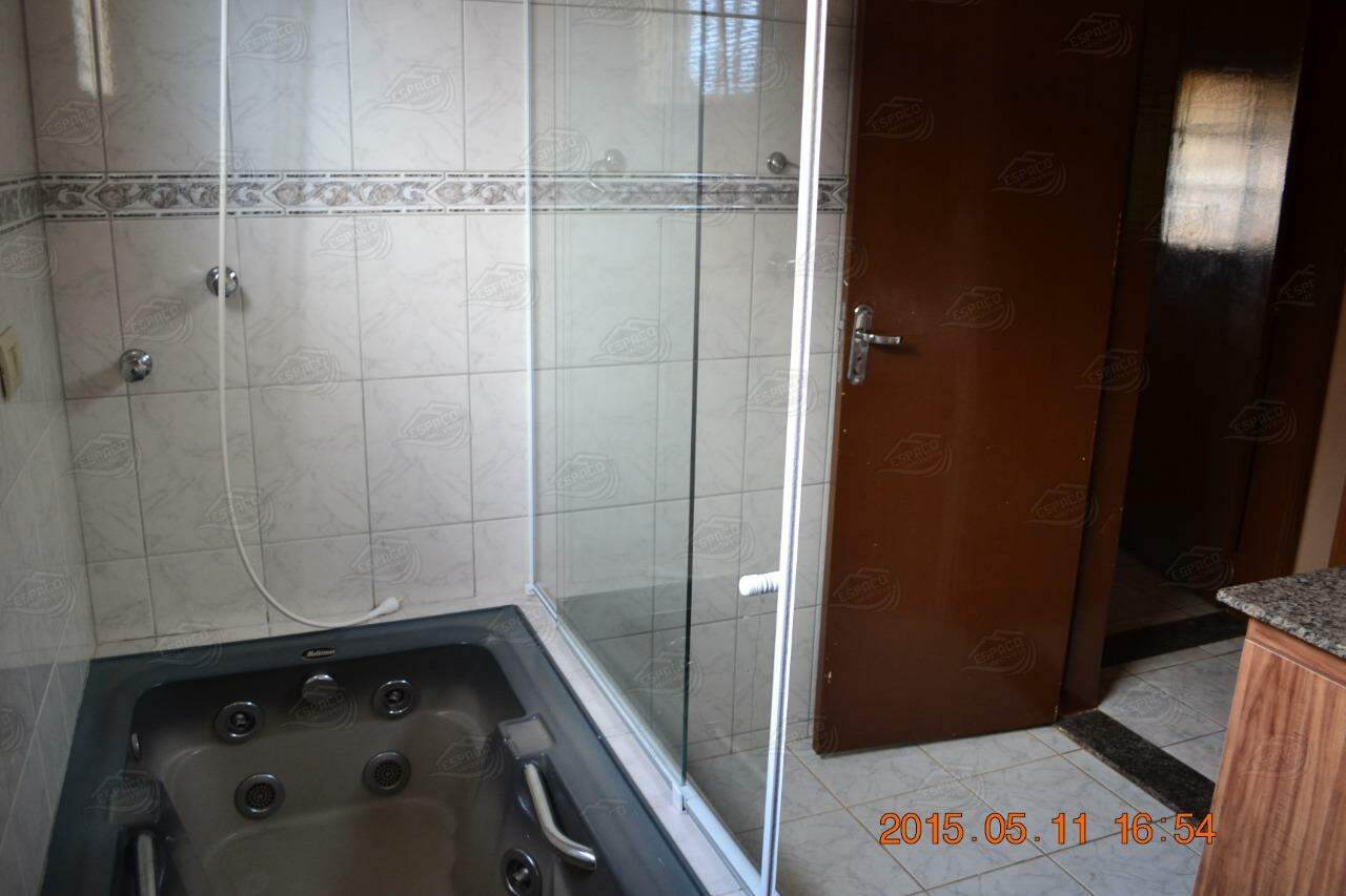 Casa à venda no Alem Linha: 